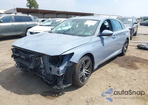 2022 Honda Accord Hybrid Touring z USA, uszkodzony, nr VIN 1HGCV3F95NA029566